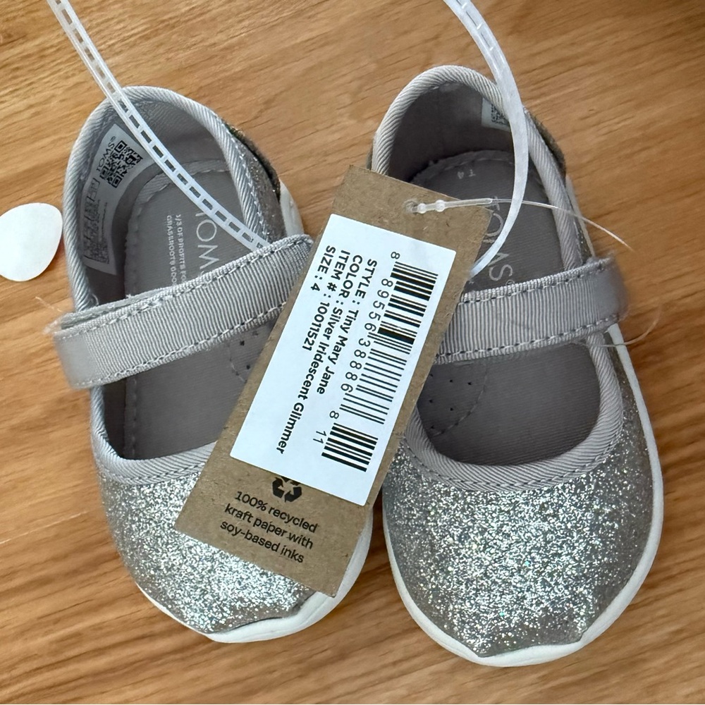Toms Silver Glitter Baby Shoes - Picture 6 of 6
